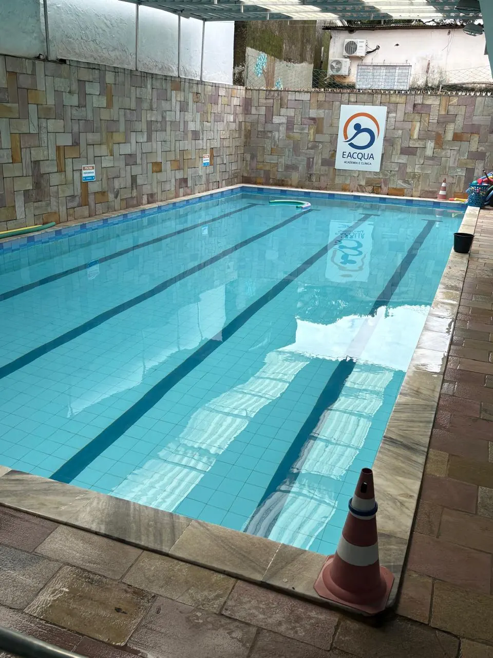 Piscinas